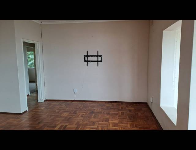 2 bed property to rent in OCEAN VIEW